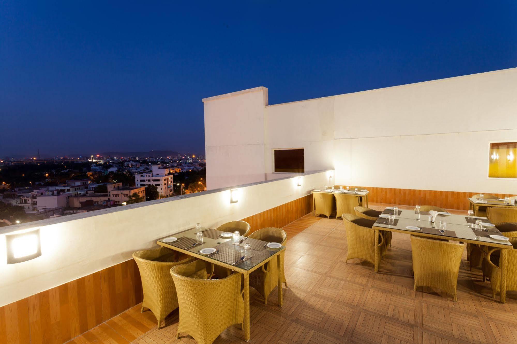Jaipur Hotel Buitenkant foto